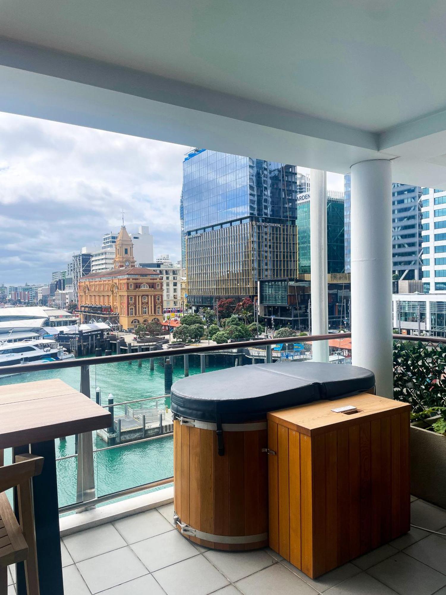Luxury Apartment - Parking - Hot Tub - Stunning Views Окленд Экстерьер фото